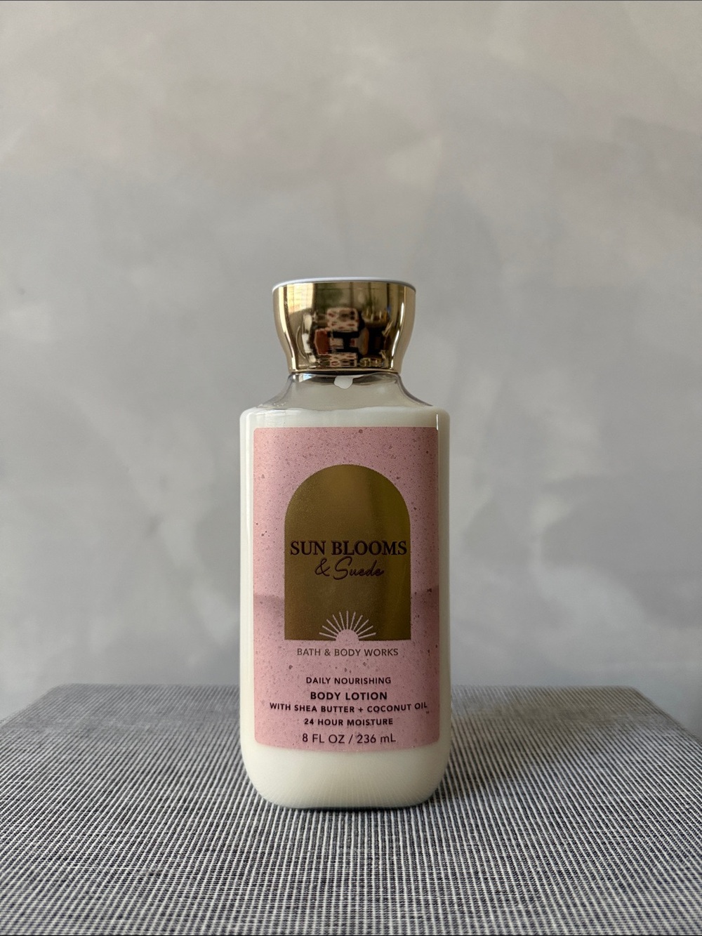 B&BW 'Sun Blooms & Suede' Body Lotion